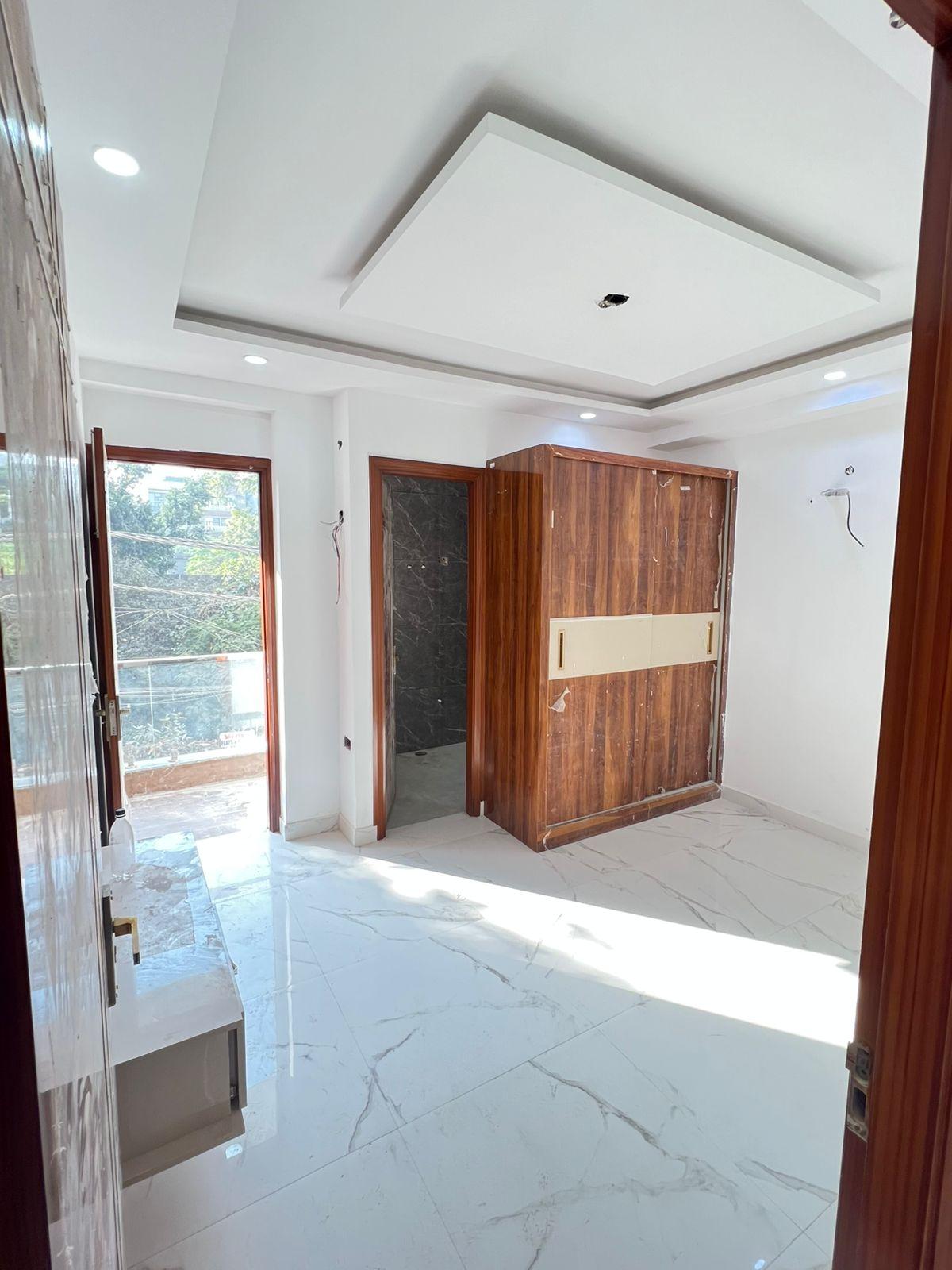 Mahadev Mandir Apartment | 4BHK